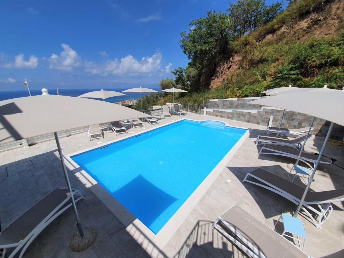 Appartamenti Borgo Panoramico N 9 Tropea Exteriör bild