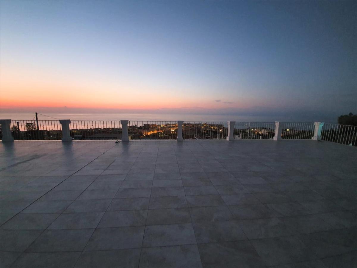 Appartamenti Borgo Panoramico N 9 Tropea Exteriör bild