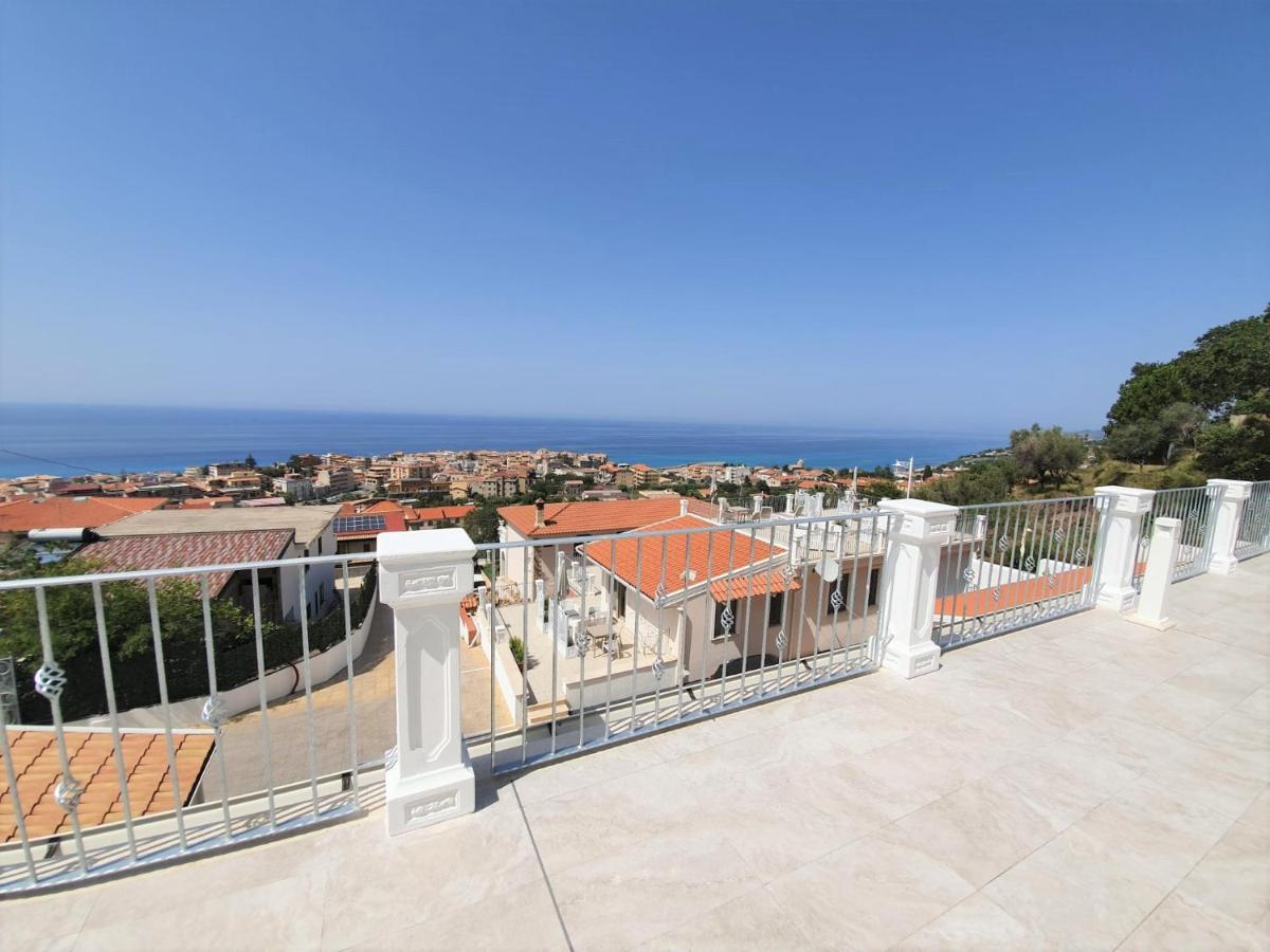 Appartamenti Borgo Panoramico N 9 Tropea Exteriör bild