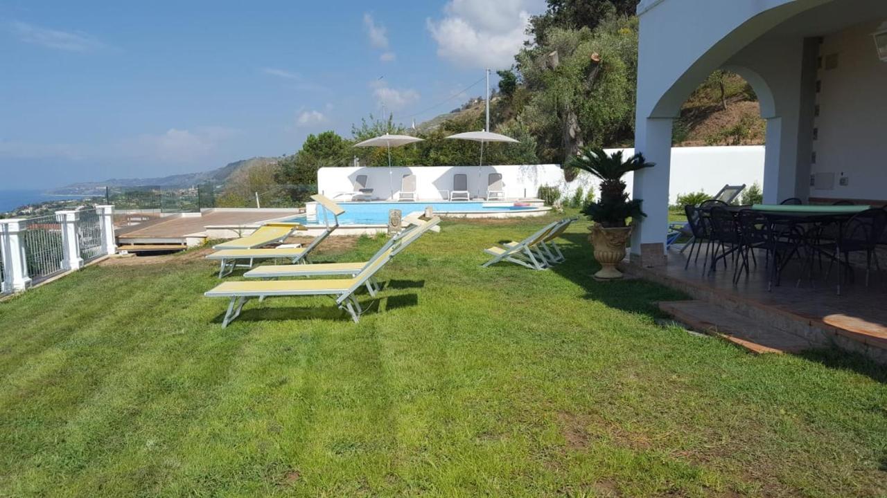 Appartamenti Borgo Panoramico N 9 Tropea Exteriör bild