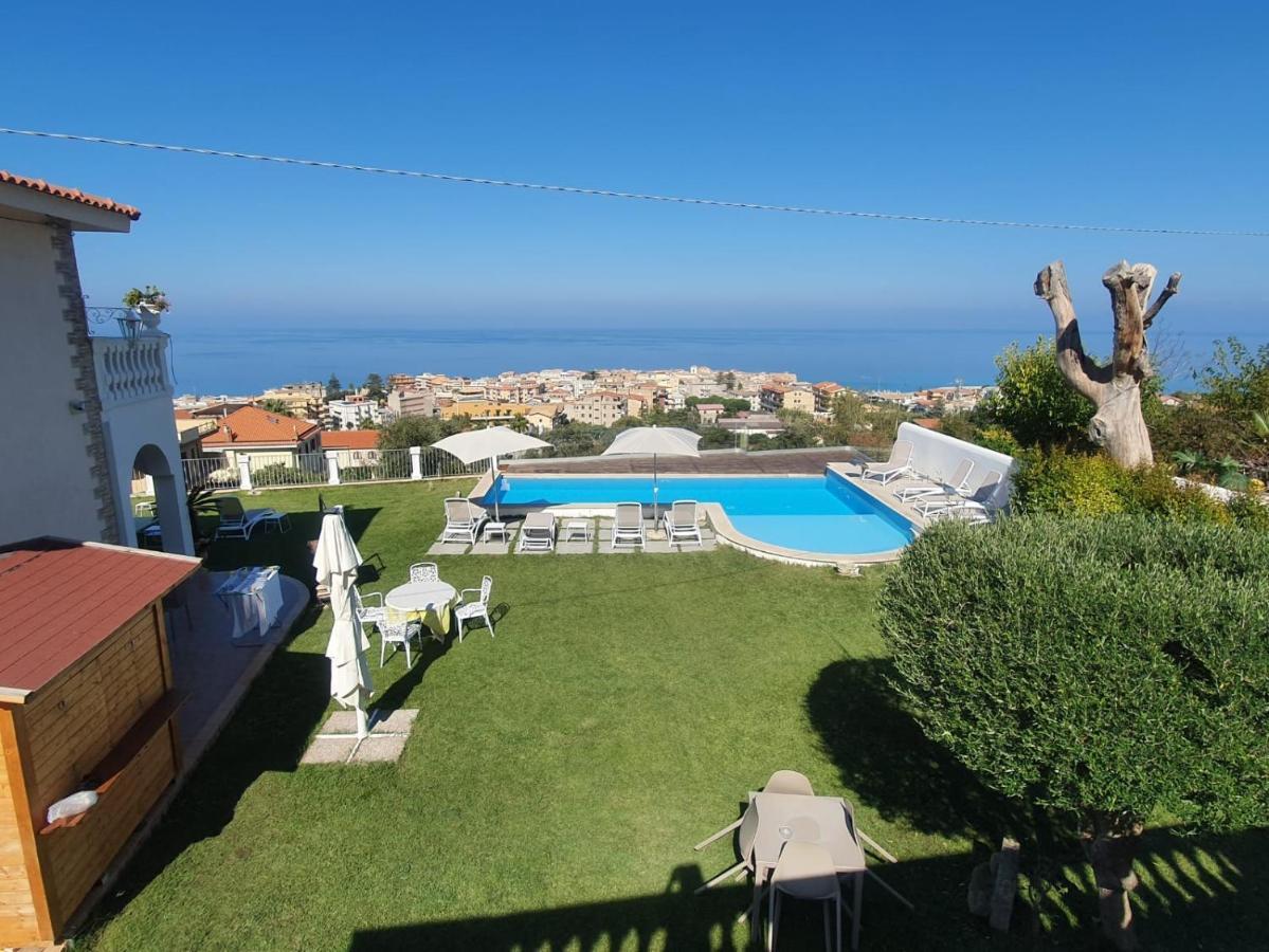 Appartamenti Borgo Panoramico N 9 Tropea Exteriör bild